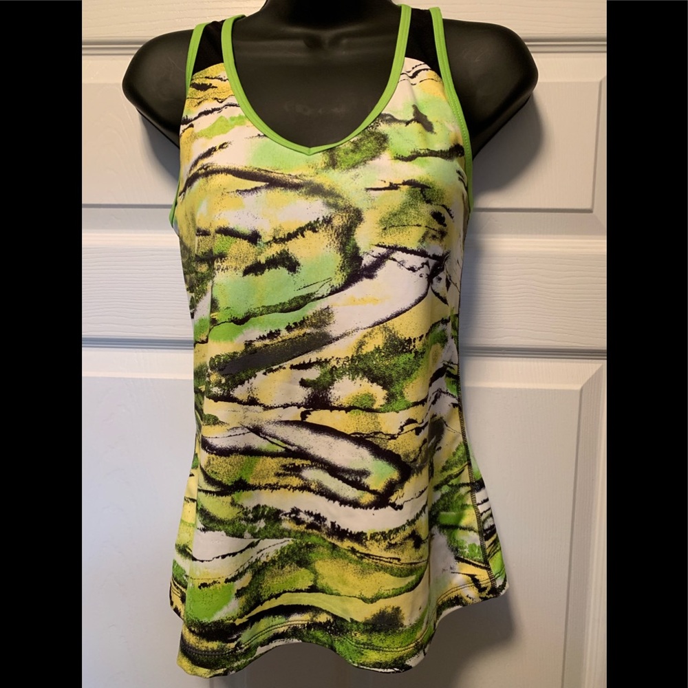 🌞3/$25 Xersion athletic tank EUC
